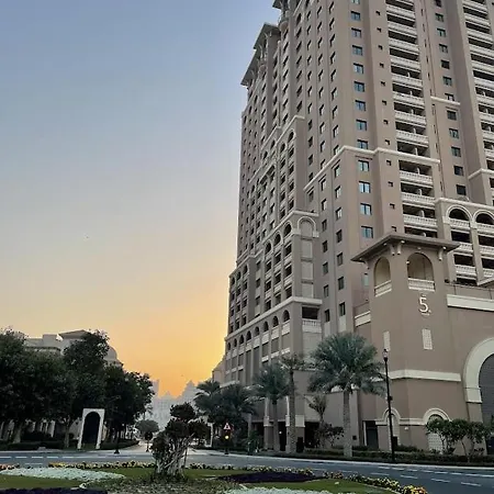 One Bedroom Apartment - Porto Arabia, Tower 5, The Pearl